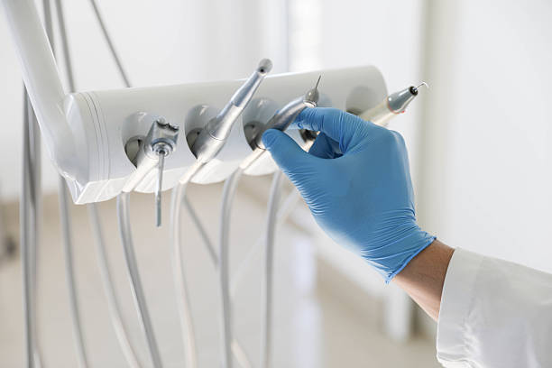 Professional Emergency Dentist technician working in Burnsville, NC